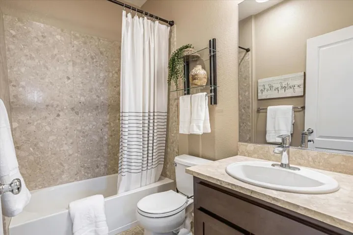 604 Boardwalk Way, San Jose, California 95112