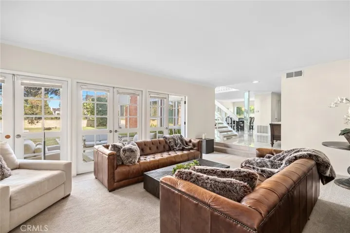 26 Drakes Bay Drive, Corona Del Mar, California 92625