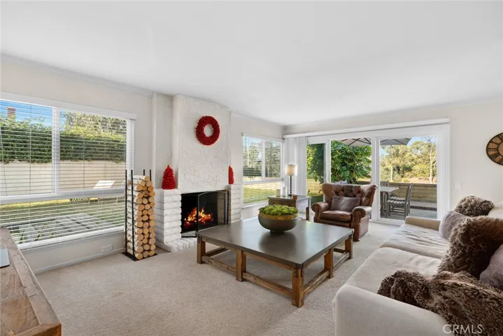 26 Drakes Bay Drive, Corona Del Mar, California 92625