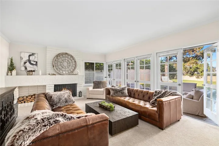 26 Drakes Bay Drive, Corona Del Mar, California 92625