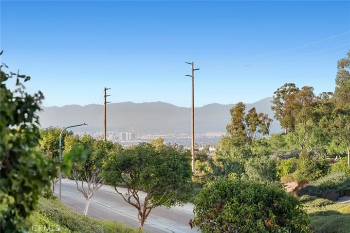 26 Drakes Bay Drive, Corona Del Mar, California 92625