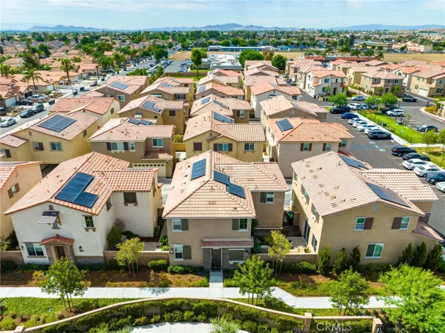 139 Seapine Court, Perris, California 92571