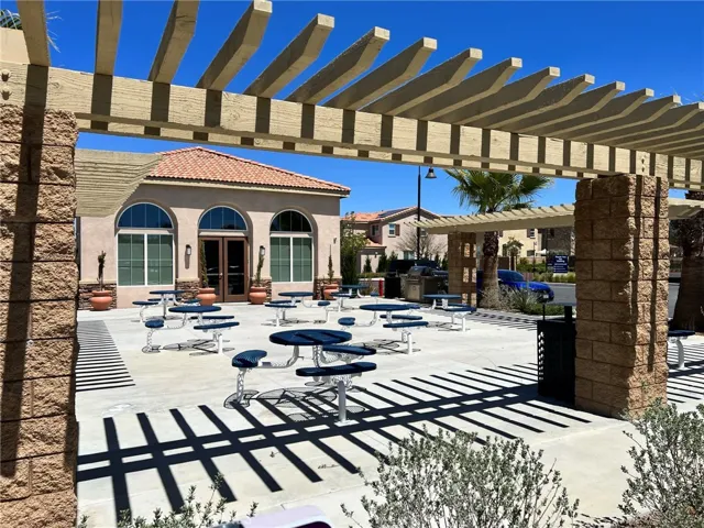 139 Seapine Court, Perris, California 92571
