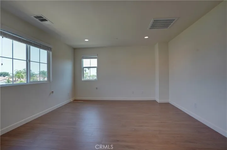 139 Seapine Court, Perris, California 92571