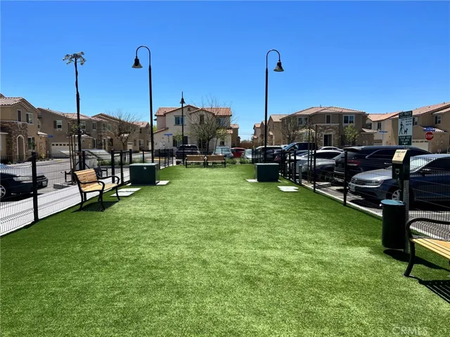 139 Seapine Court, Perris, California 92571