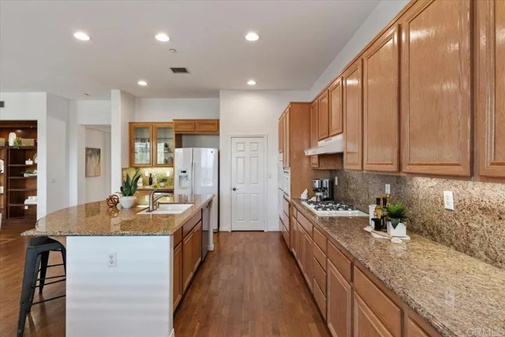 1081 Highland Park, Fallbrook, California 92028