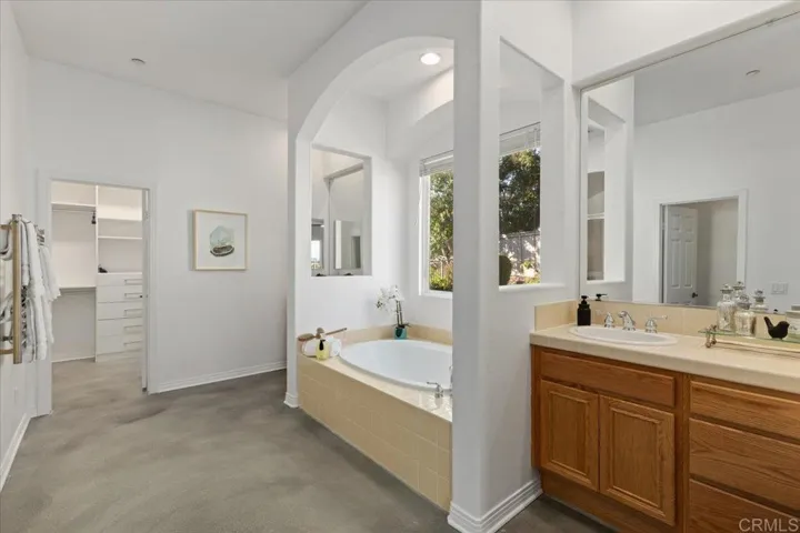 1081 Highland Park, Fallbrook, California 92028