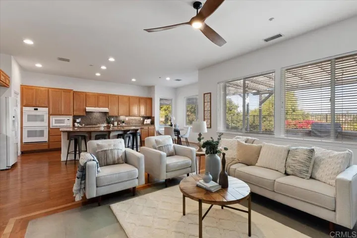1081 Highland Park, Fallbrook, California 92028