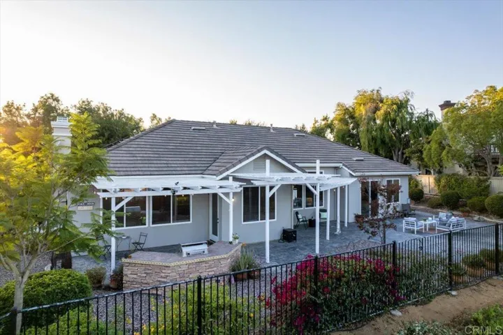1081 Highland Park, Fallbrook, California 92028