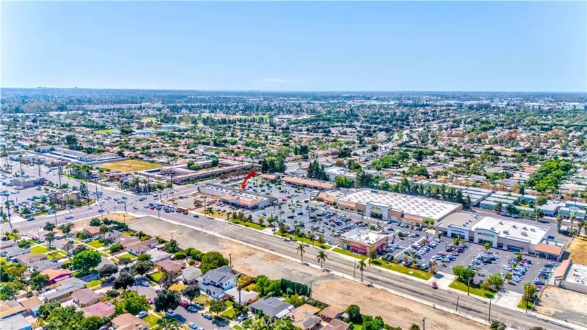 2222 S Bristol Street, Santa Ana, California 92704