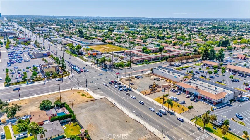 2222 S Bristol Street, Santa Ana, California 92704