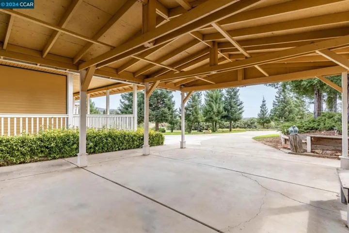 11437 Chimney Ranch Trl, Marysville, California 95901-9479