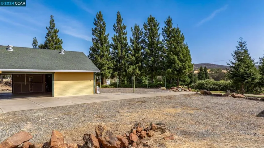 11437 Chimney Ranch Trl, Marysville, California 95901-9479