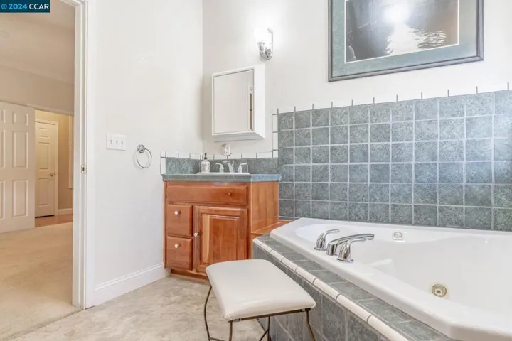 11437 Chimney Ranch Trl, Marysville, California 95901-9479