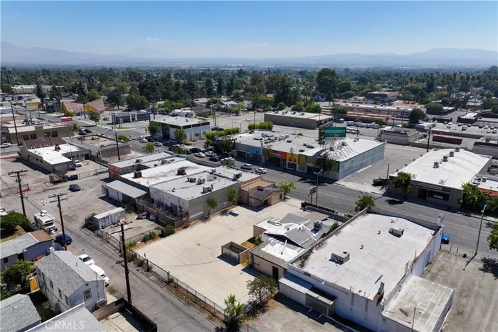 364 W Highland Avenue, San Bernardino, California 92405