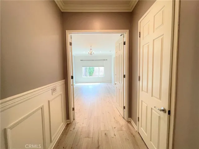 6930 Boulder Creek Drive, Eastvale, California 92880