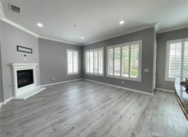 6930 Boulder Creek Drive, Eastvale, California 92880