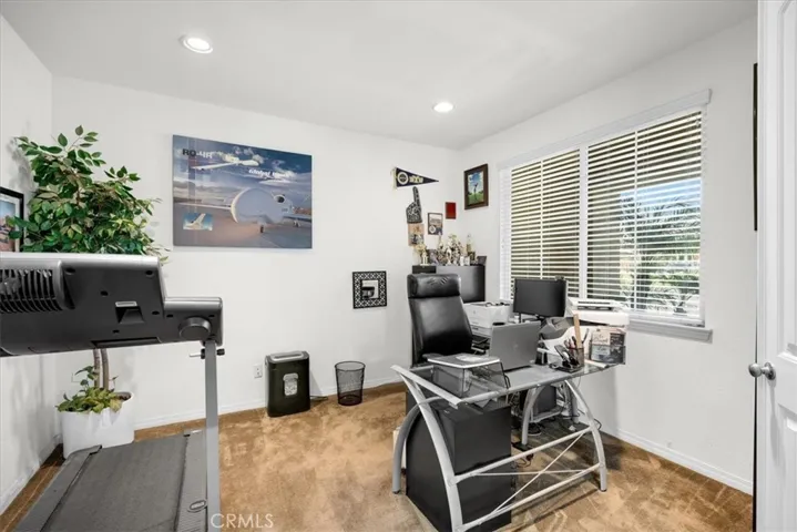 5606 Coralwood Place, Fontana, California 92336