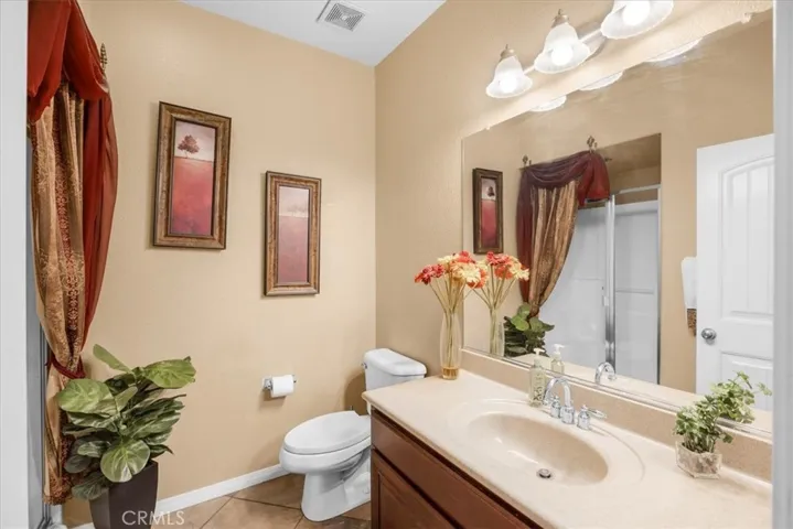 5606 Coralwood Place, Fontana, California 92336
