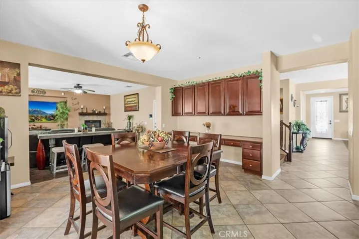 5606 Coralwood Place, Fontana, California 92336