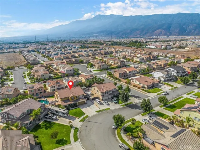 5606 Coralwood Place, Fontana, California 92336