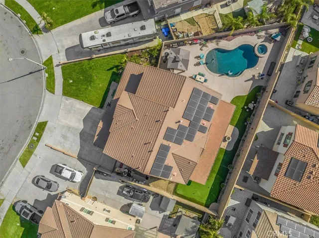 5606 Coralwood Place, Fontana, California 92336