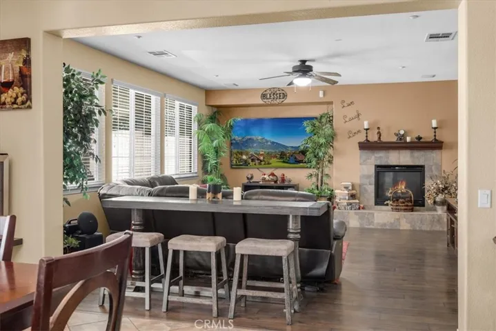 5606 Coralwood Place, Fontana, California 92336