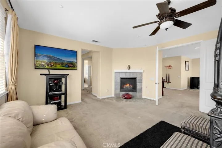 5606 Coralwood Place, Fontana, California 92336