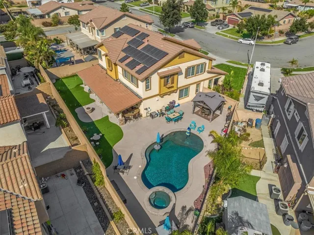 5606 Coralwood Place, Fontana, California 92336