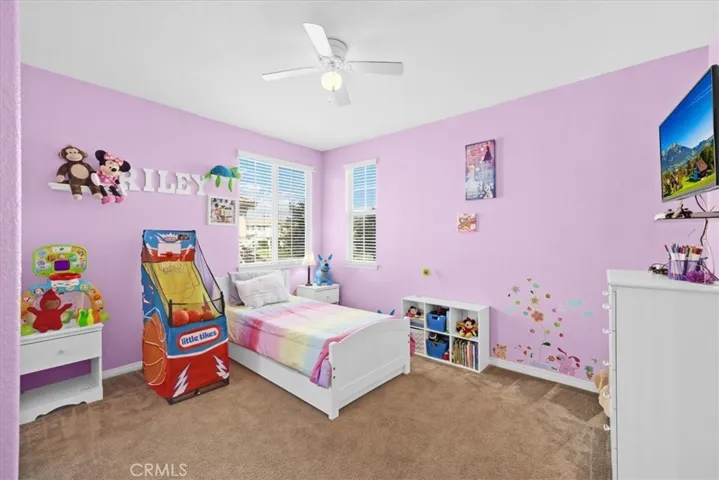 5606 Coralwood Place, Fontana, California 92336