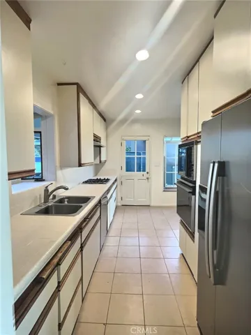 26335 Basswood Avenue, Rancho Palos Verdes, California 90275