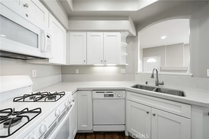 7917 E Viewrim Drive, Anaheim Hills, California 92808