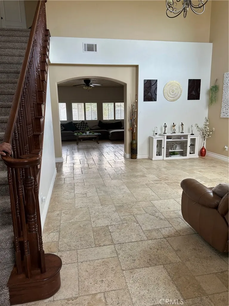 11238 Lindsay Lane, Apple Valley, California 92308 home-pic-7