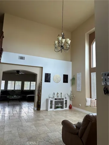 Main Enter Hight ceiling