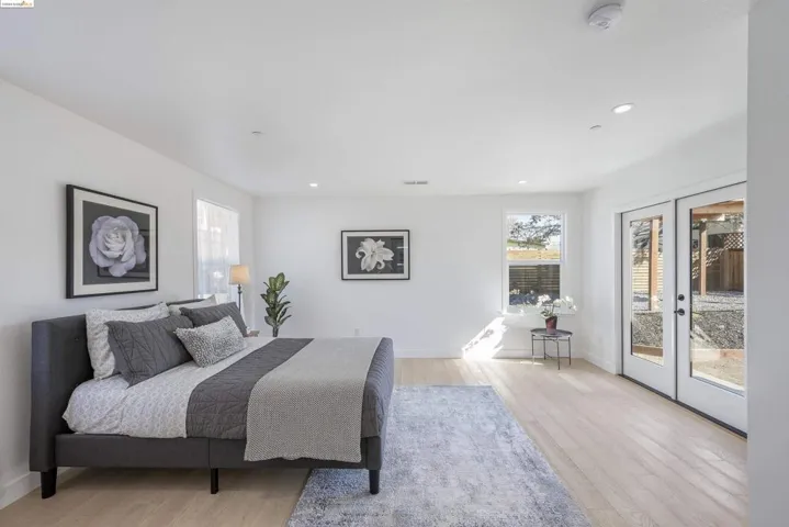 6 Magnolia Avenue, Petaluma, California 94952