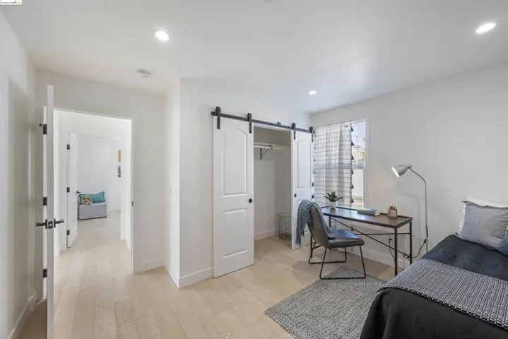 6 Magnolia Avenue, Petaluma, California 94952