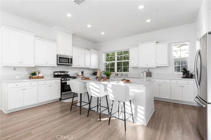 15876 Ellington Way, Chino Hills, California 91709