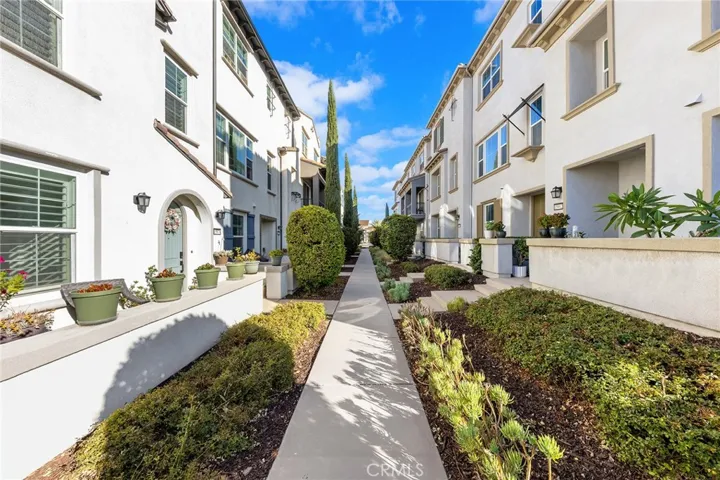 15876 Ellington Way, Chino Hills, California 91709