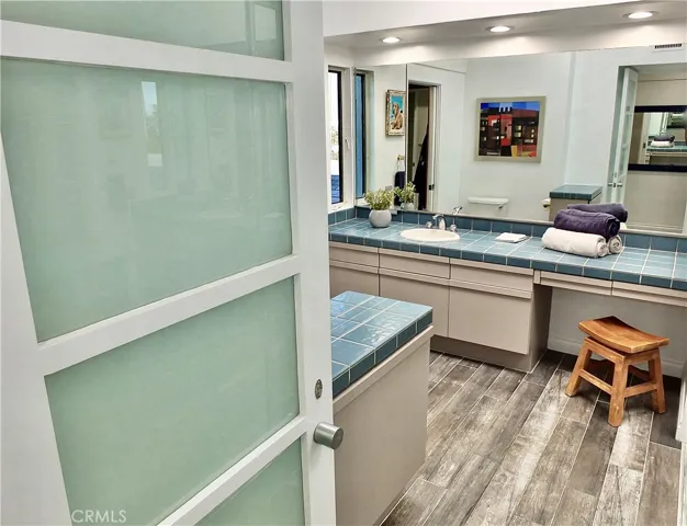 6096 Lido Lane, Long Beach, California 90803