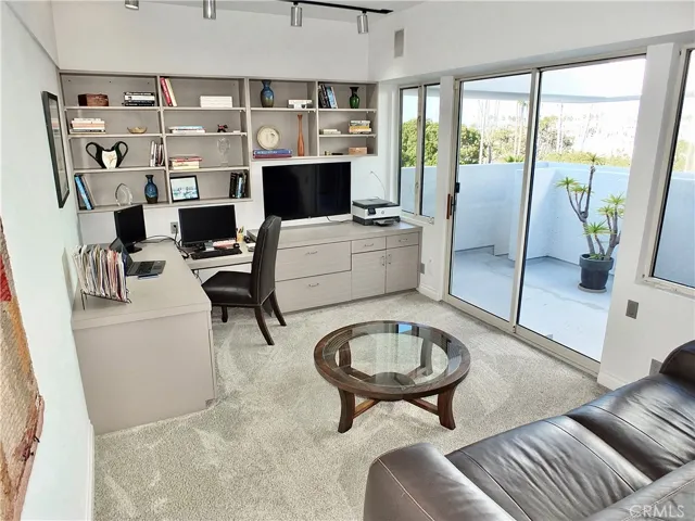 6096 Lido Lane, Long Beach, California 90803