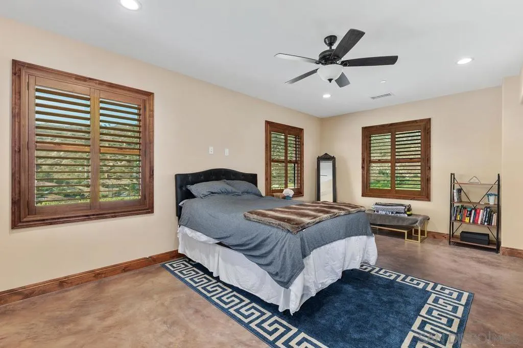 18585 Deer Valley Estates, Poway, California 92064 home-pic-32