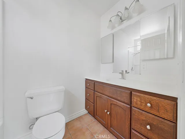 Master bathroom ensuite.