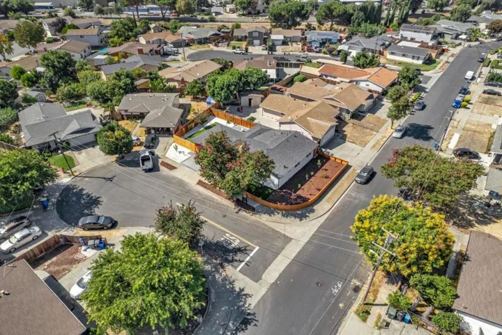 1461 College Court, Union City, California 94587