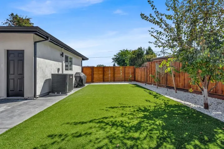 1461 College Court, Union City, California 94587