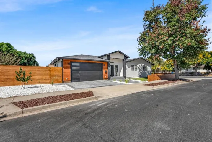 1461 College Court, Union City, California 94587