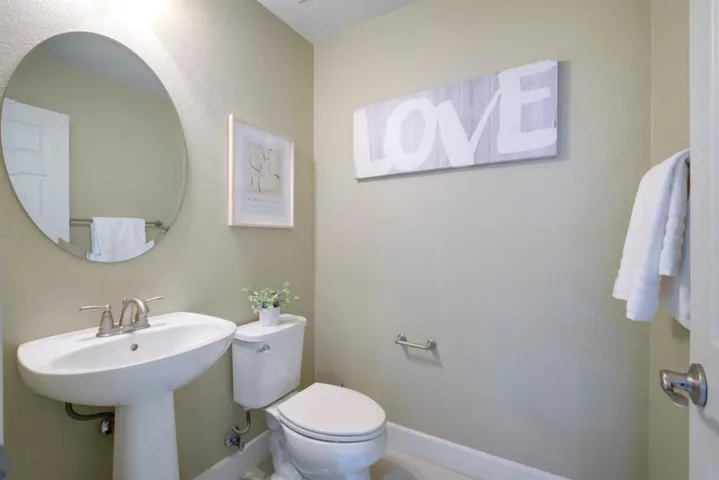 1059 Eagle Way, San Jose, California 95131