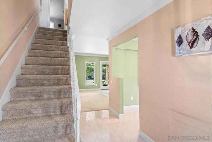 7957 Blue Lake, San Diego, California 92119