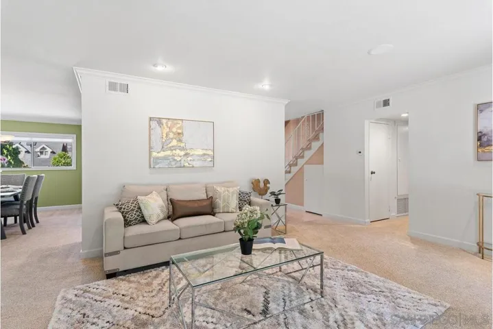 7957 Blue Lake, San Diego, California 92119
