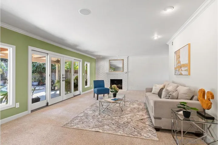 7957 Blue Lake, San Diego, California 92119