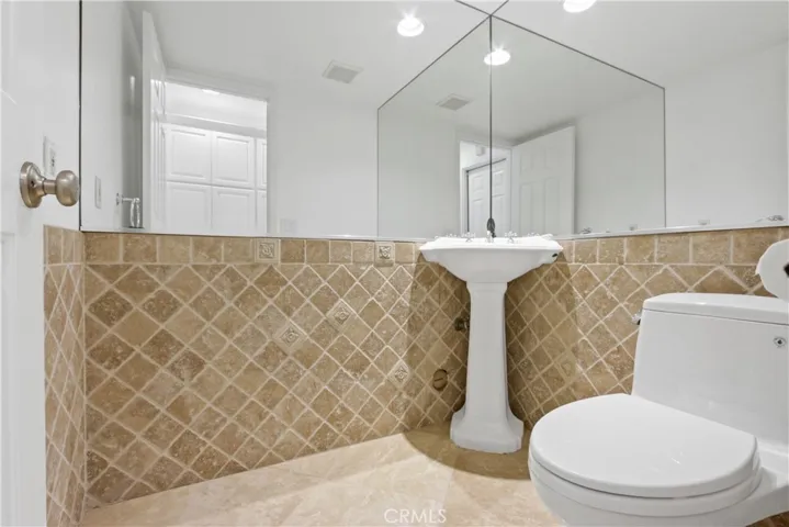 2 New Meadow, Irvine, California 92614